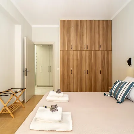 Corfiatis Lux Apartment! Daire