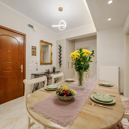 Daire Corfiatis Lux Apartment!