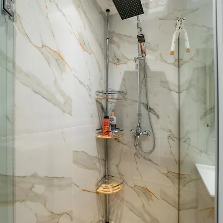 Corfiatis Lux Apartment! Daire Alepou